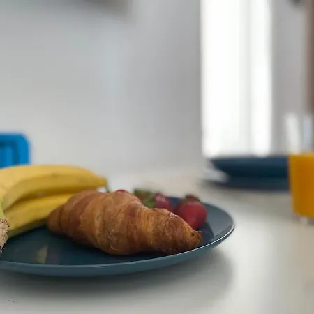 2 Bedroom With Terrace In Center Appartement Boekarest