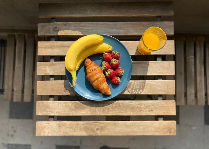 2 Bedroom With Terrace In Center * ブカレスト